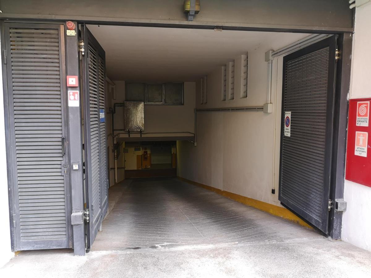 Convenient Family Apt With Private Parking Mestre Exteriér fotografie